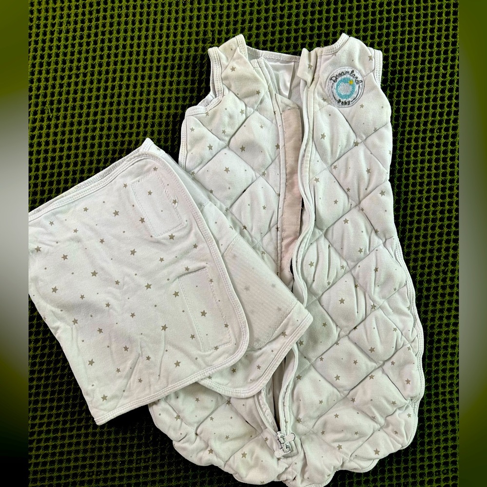 White Dreamland Baby Sleep Swaddle — Small